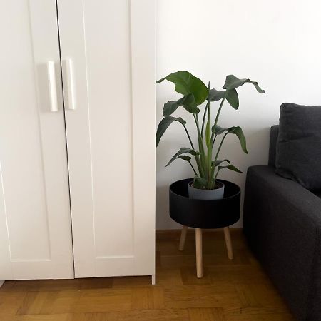 Sunny Studio Near Central Station Apartamento Viena Exterior foto